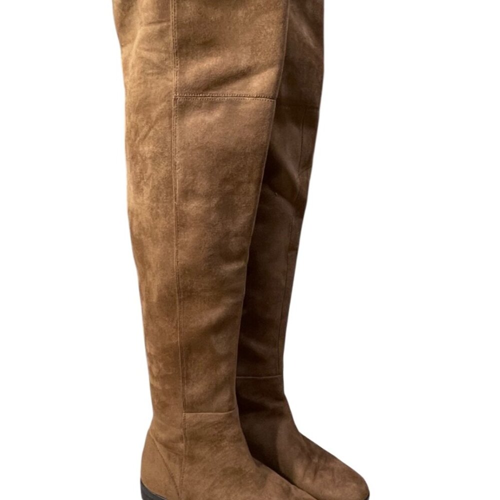Ann Taylor OTN Boot Brown Suede Flat Size 8 Almond Toe